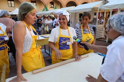 GIORNATA DELLA SFOGLIA PIAZZA MUNICIPALE