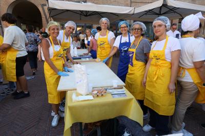 GIORNATA DELLA SFOGLIA PIAZZA MUNICIPALE