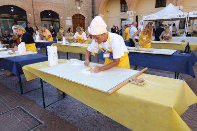 GIORNATA DELLA SFOGLIA PIAZZA MUNICIPALE