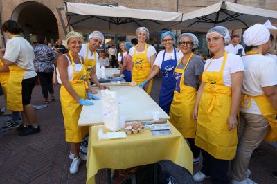 GIORNATA DELLA SFOGLIA PIAZZA MUNICIPALE