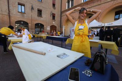 GIORNATA DELLA SFOGLIA PIAZZA MUNICIPALE