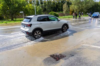 ROTTURA ACQUA VIA BACCHELLI FERRARA