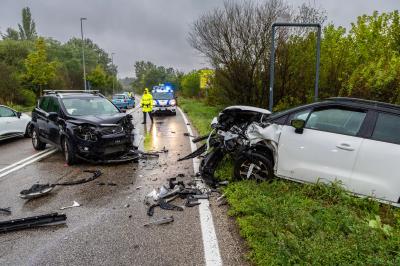 SCONTRO FRONTALE VIA CARETTI FERRARA