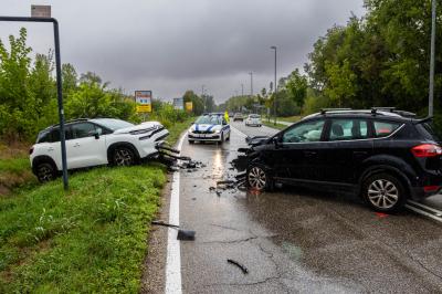 SCONTRO FRONTALE VIA CARETTI FERRARA