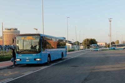 STUDENTI AUTOBUS FERRARA