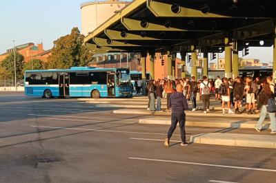 STUDENTI AUTOBUS FERRARA