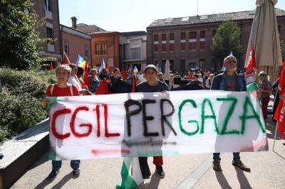 CORTEO PRO PAL PREFETTURA