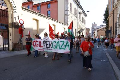 CORTEO PRO PAL PREFETTURA