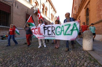 CORTEO PRO PAL PREFETTURA