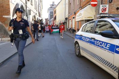CORTEO PRO PAL PREFETTURA