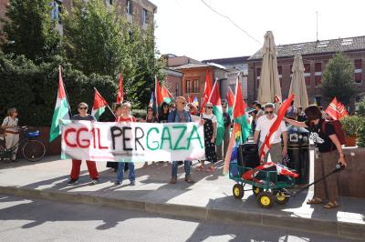 CORTEO PRO PAL PREFETTURA