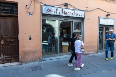 RIQUALIFICAZIONE VIA SAN ROMANO FERRARA