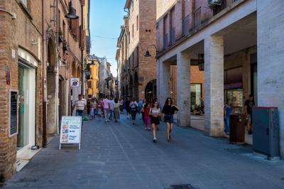 RIQUALIFICAZIONE VIA SAN ROMANO FERRARA