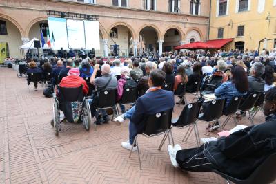 VISITA MINISTRO ABODI FERRARA SPORT FESTIVAL
