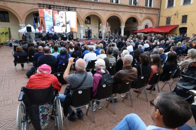 VISITA MINISTRO ABODI FERRARA SPORT FESTIVAL