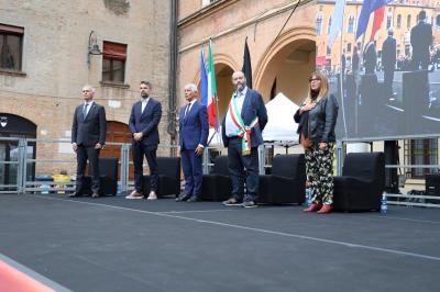 VISITA MINISTRO ABODI FERRARA SPORT FESTIVAL