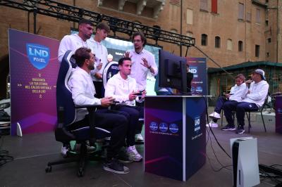 ARS ET LABOR ALLO STAND LND
