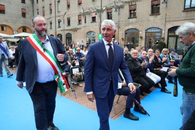 VISITA MINISTRO ABODI FERRARA SPORT FESTIVAL