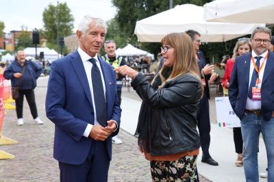 VISITA MINISTRO ABODI FERRARA SPORT FESTIVAL