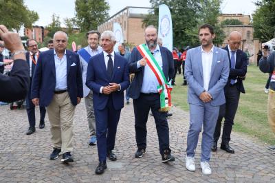 VISITA MINISTRO ABODI FERRARA SPORT FESTIVAL