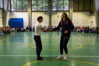ANTROPOVA E LEONARDI IN VISITA LICEO COURMAYEUR