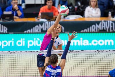 NUMIA VERO VOLLEY MILANO - SAVINO DEL BENE SCANDICCI