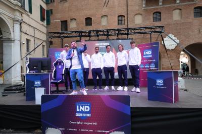 ARS ET LABOR ALLO STAND LND