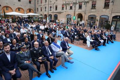 VISITA MINISTRO ABODI FERRARA SPORT FESTIVAL