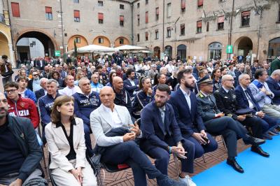 VISITA MINISTRO ABODI FERRARA SPORT FESTIVAL