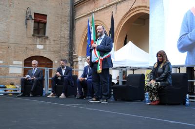VISITA MINISTRO ABODI FERRARA SPORT FESTIVAL