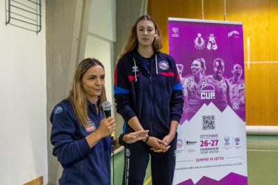 ANTROPOVA E LEONARDI IN VISITA LICEO COURMAYEUR