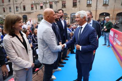 VISITA MINISTRO ABODI FERRARA SPORT FESTIVAL