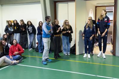ANTROPOVA E LEONARDI IN VISITA LICEO COURMAYEUR
