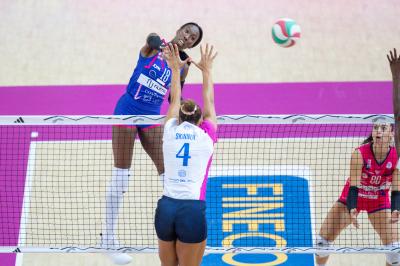 NUMIA VERO VOLLEY MILANO - SAVINO DEL BENE SCANDICCI