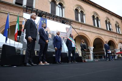 VISITA MINISTRO ABODI FERRARA SPORT FESTIVAL