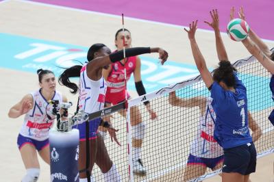 NUMIA VERO VOLLEY MILANO - PROSECCO DOC CARRARO IMOCO VOLLEY CONEGLIANO