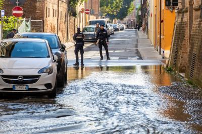 ROTTURA ACQUEDOTTO VIA MASCHERAIO FERRARA