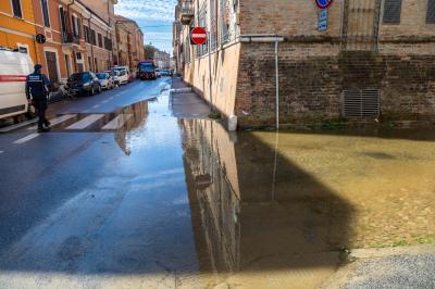 ROTTURA ACQUEDOTTO VIA MASCHERAIO FERRARA