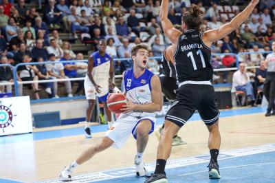 ADAMANT BASKET FERRARA - JUVECASERTA