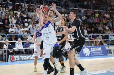 ADAMANT BASKET FERRARA - JUVECASERTA