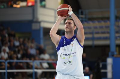 ADAMANT BASKET FERRARA - JUVECASERTA