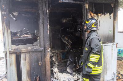 INCENDIO CHIOSCO GIARDINI CAVOUR FERRARA