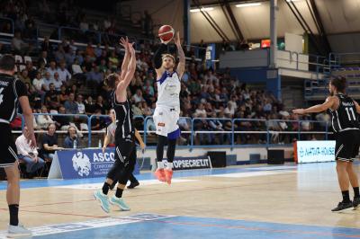 ADAMANT BASKET FERRARA - JUVECASERTA