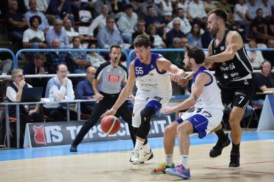 ADAMANT BASKET FERRARA - JUVECASERTA