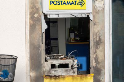 ASSALTO POSTAMAT POSTE VOGHIERA