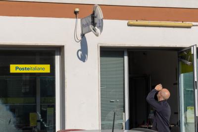 ASSALTO POSTAMAT POSTE VOGHIERA