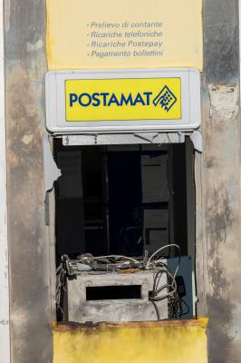 ASSALTO POSTAMAT POSTE VOGHIERA
