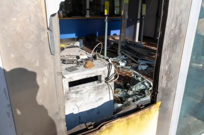 ASSALTO POSTAMAT POSTE VOGHIERA