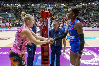 NUMIA VERO VOLLEY MILANO - PROSECCO DOC CARRARO IMOCO CONEGLIANO