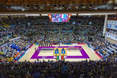 NUMIA VERO VOLLEY MILANO - PROSECCO DOC CARRARO IMOCO CONEGLIANO